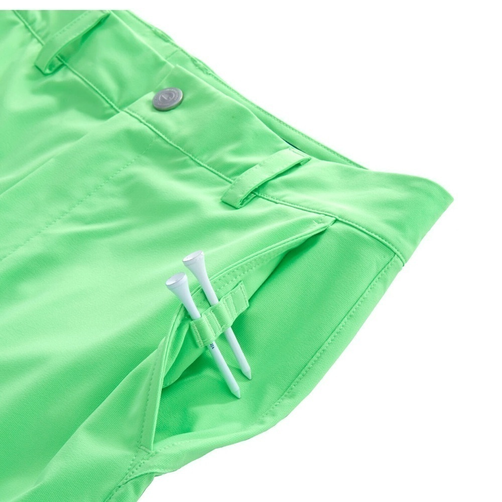 Vineyard Vines 9in Fairway Shorts in sky blue - Picture 5 of 7
